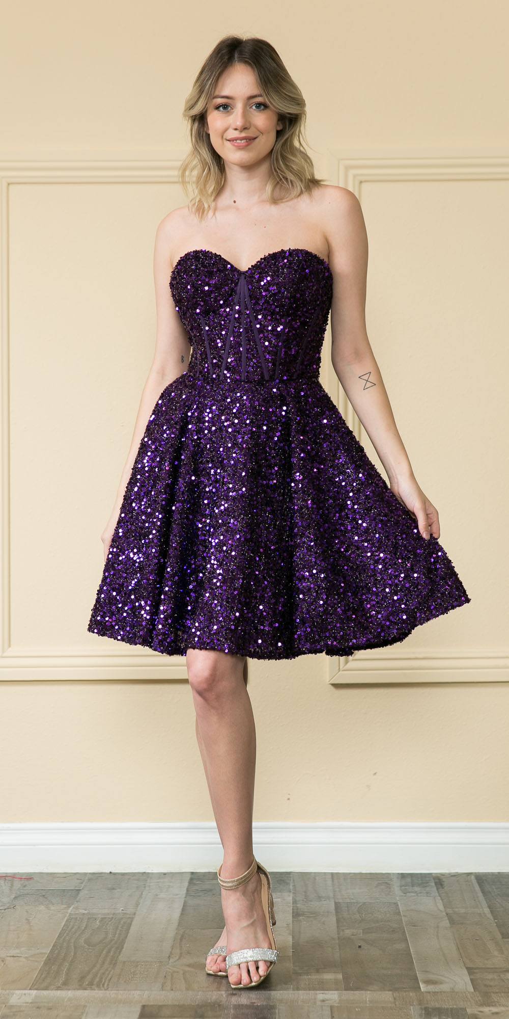 Poly USA 8974 Dress