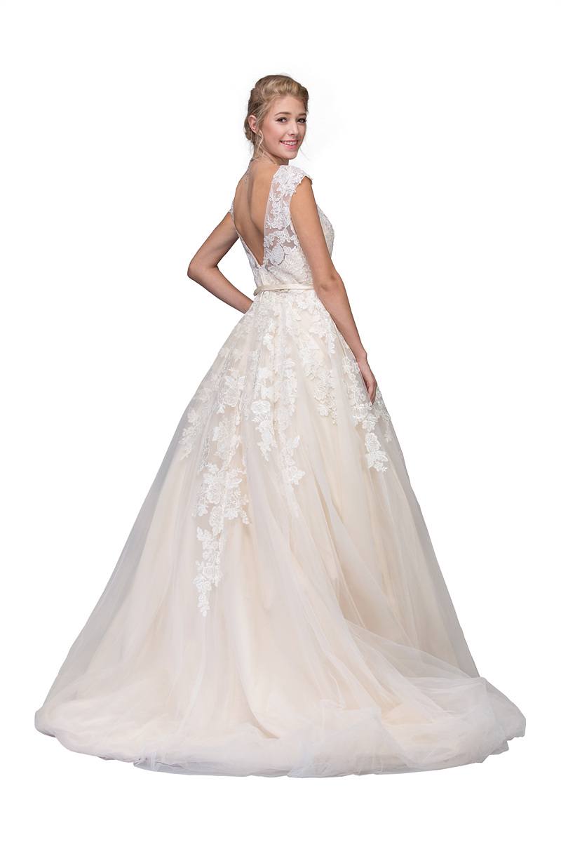 Cap Sleeved Wedding Gown Bateau Neck with Appliques Off White